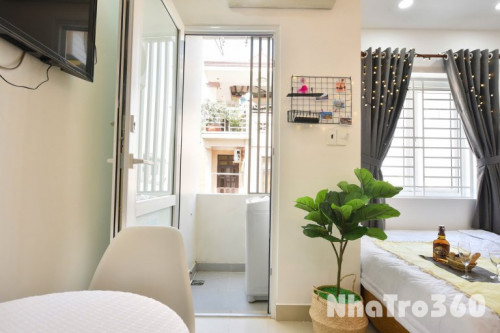 Cho Thuê Căn Hộ 1 Phòng Ngủ Tách Bếp Bancol Full Nội Thất Gần Bùi Viện