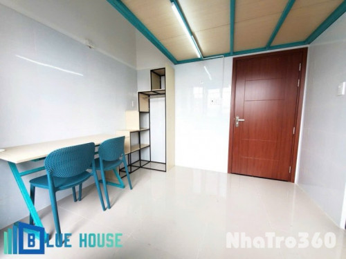 Phòng ban công giá rẻ full nội thất có máy lạnh