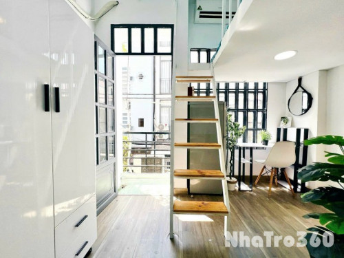 Ban Công Cửa Sổ Full Nội Thất Ngay P12 Tân Bình