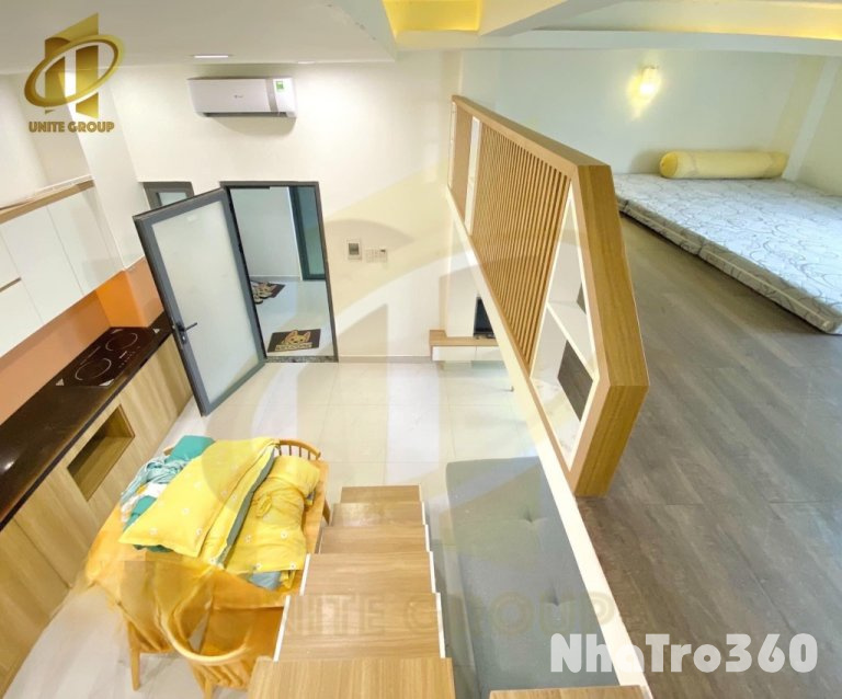 Căn hộ gác ban công, gần RMIT, Cầu kênh tẻ, Sát Q4