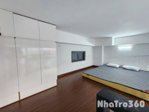 Căn hộ gác cao, cửa sổ lớn gần RMIT, TDT, Lotte Q7