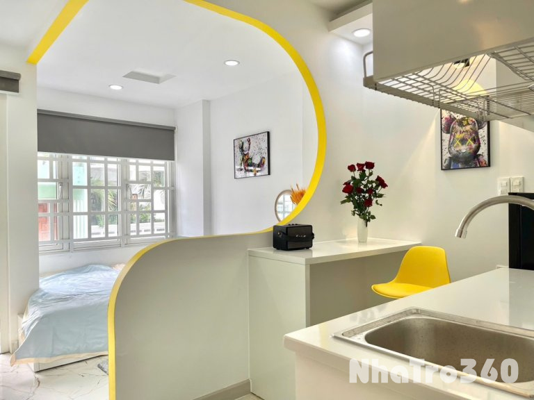 CĂN HỘ BAN CÔNG TÁCH BẾP CỰC ĐẸP TẠI QUẬN 1