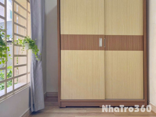 Cho thuê căn hộ cửa sổ, Q10 || ngay Cách Mạng Tháng 8 || gần Vòng Xoay Dân Chủ, Toà Nhà Viettel, chợ Hoà Hưng