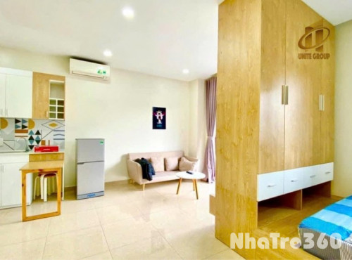 Căn hộ studio vách ngăn ban công full nội thất quận 7