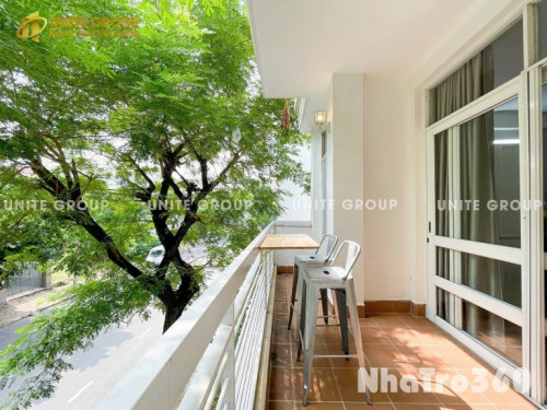 STUDIO Bancon full nội thất nội khu Phú Mỹ Hưng gần công viên Nam Viên