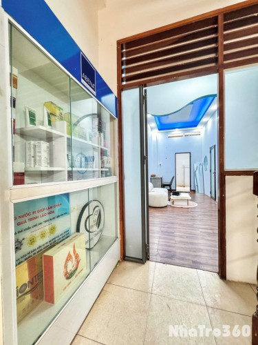 CĂN HỘ 2PN CÓ BANCON THANG MÁY QUẬN 10