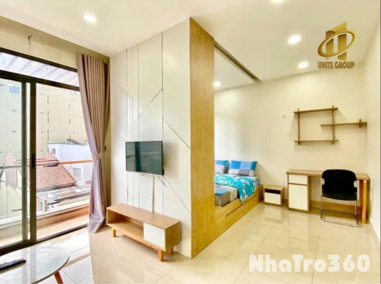 Căn hộ studio vách ngăn ban công full nội thất quận 7