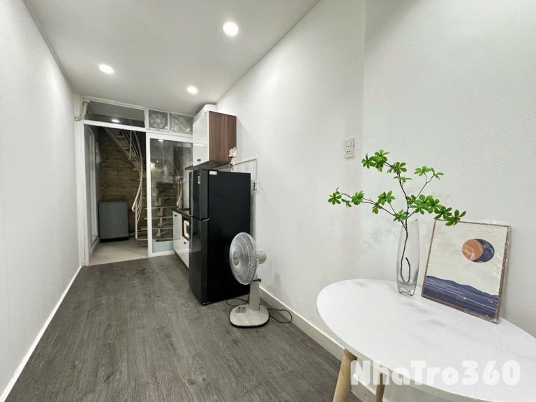 Cho thuê 1pn tách bếp tại ký con quận 1