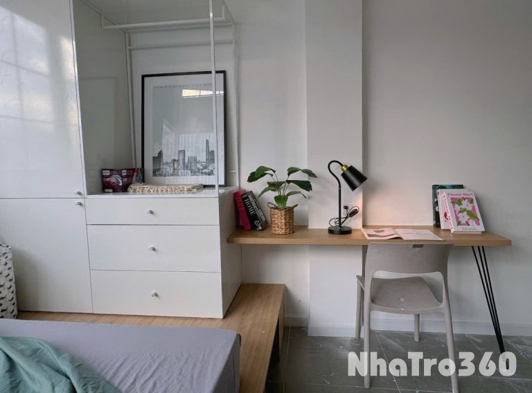 Cho thuê studio có cửa sổ trời tại 1