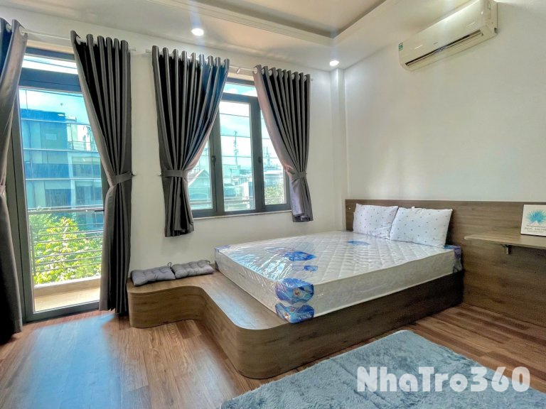 Studio ban công full nội thất gỗ siêu đẹp gần Etown Cộng Hòa quận Tân Bình