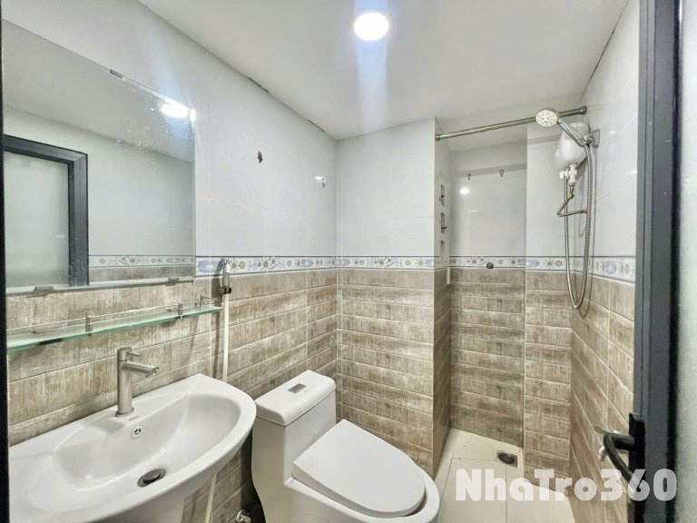 DUPLEX GÁC CAO NGAY CHỢ TÂN MỸ QUẬN 7