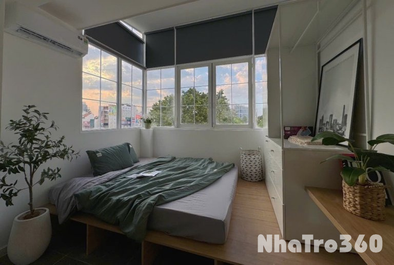 Cho thuê studio có cửa sổ trời tại 1
