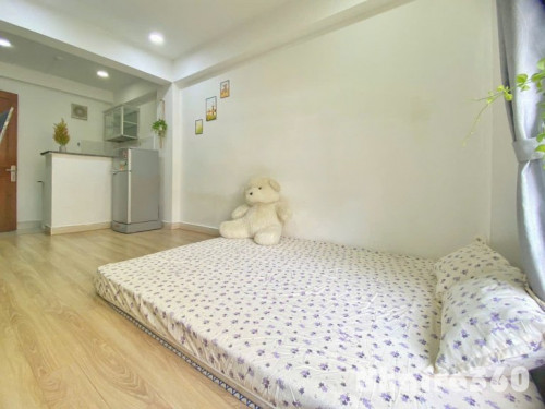 Cho thuê căn hộ cửa sổ, Q10 || ngay Cách Mạng Tháng 8 || gần Vòng Xoay Dân Chủ, Toà Nhà Viettel, chợ Hoà Hưng