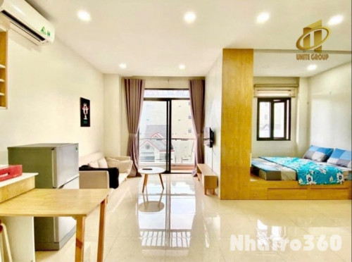 Căn hộ studio vách ngăn ban công full nội thất quận 7