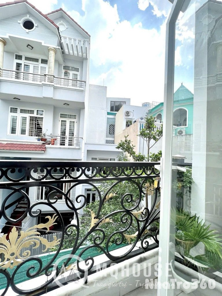 CHO THUÊ CĂN HỘ FULL NỘI THẤT NẰM TRÊN ĐƯỜNG BẠCH