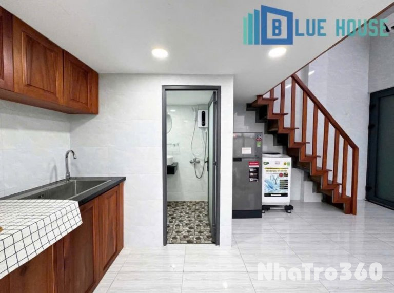 Căn hộ DUPLEX khôgn giới hạn người ở với cửa sổ to full nội thất