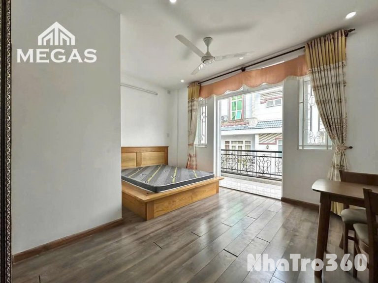 Căn Hộ Ban Công 35m2 ngay Khu K300 quận Tân Bình