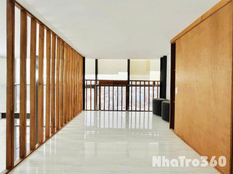 Căn hộ DUPLEX khôgn giới hạn người ở với cửa sổ to full nội thất
