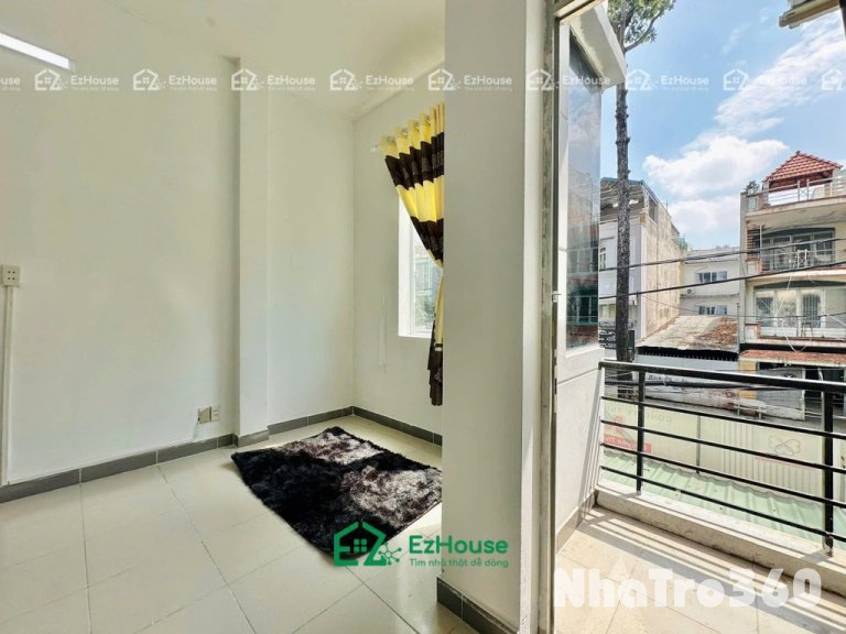 Tách bếp, ban công, giá rẻ