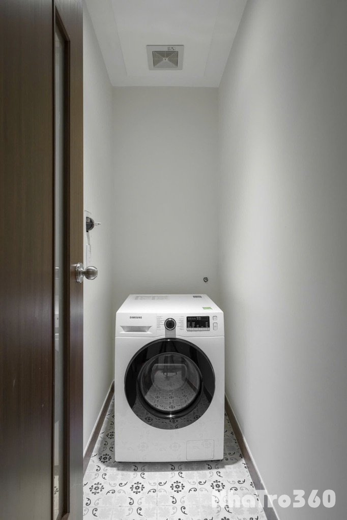 Cho thuê studio có cửa sổ trời tại Lý Tự Trọng q1