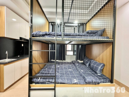 Cho thuê căn hộ ban công, Q3, mới 100% || ngay Huỳnh Tịnh Của || gần chợ Tân Định, Công Viên Lê Văn Tám, cầu Kiệu