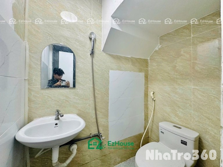 Công viên Phú Lâm, gác cao, thoáng mát