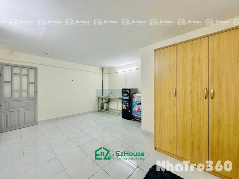 Ngay công viên Phú Lâm, máy giặt riêng, Full nt