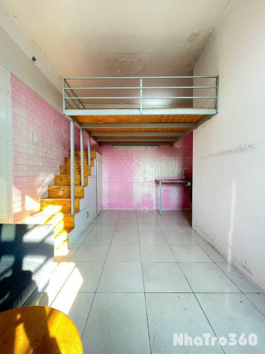 Phòng cửa sổ siu thoáng