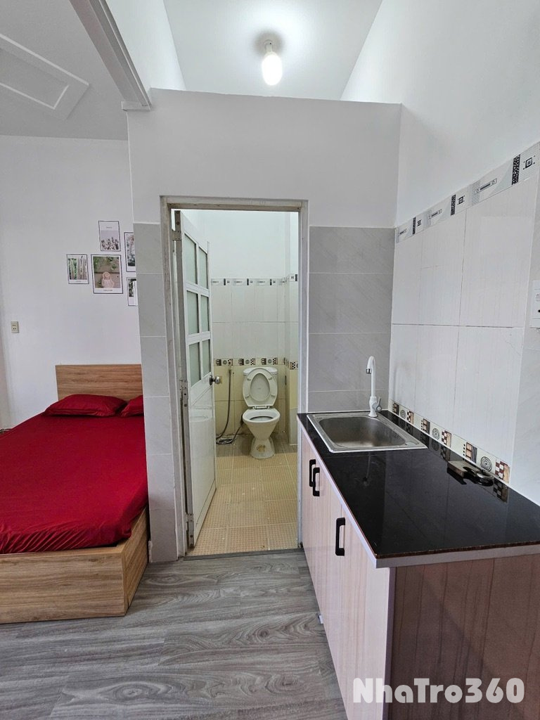 Studio Cửa Sổ , Ban Công , Full Nội Thất Chỉ 4.XTr