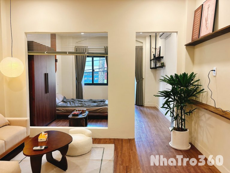 Cho thuê căn hộ 1PN, ban công, Q1 || ngay Trần Quang Khải || gần Công viên Lê Văn Tám, chợ Tân Định