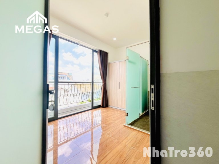 SIÊU PHẨM KHÔNG ĐỢI CHỜ LÂU