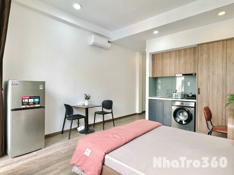 Cho thuê căn hộ Studio Ban công Q1 gần cầu Thị Nghè, vòng xoay Điện Biên Phủ