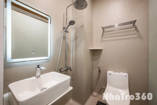 Cho thuê căn hộ tách bếp, Q1 || đường Nguyễn Trung Ngạn || gần Đại Học Y Dược, cầu Thị Nghè, Thảo Cầm Viên