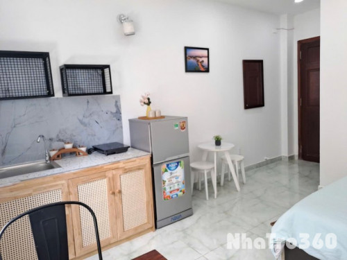 CĂN HỘ CỬA SỔ FULL NỘI THẤT QUẬN 3 GẦN CÔNG VIÊN LÊ VĂN TÁM