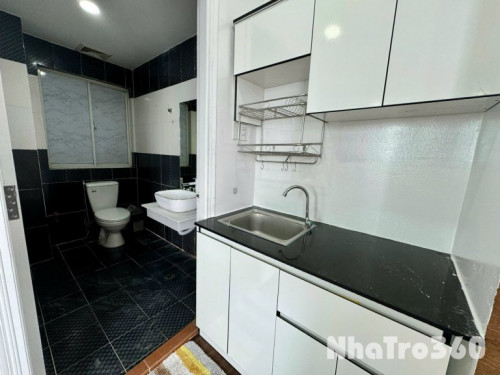 Phòng giá rẻ ngay Bạch Đằng Phường 2 với cửa sổ trời to thoáng