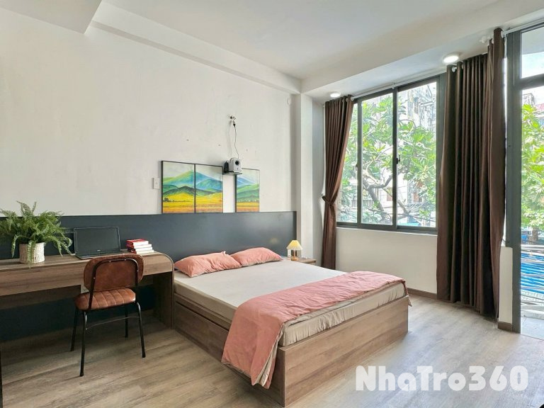 Cho thuê căn hộ Studio Ban công Q1 gần cầu Thị Nghè, vòng xoay Điện Biên Phủ