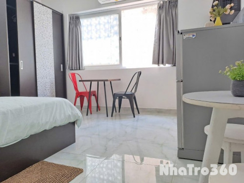 CĂN HỘ CỬA SỔ FULL NỘI THẤT QUẬN 3 GẦN CÔNG VIÊN LÊ VĂN TÁM