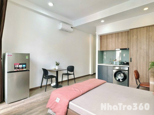 Cho thuê căn hộ Studio Ban công Q1 gần cầu Thị Nghè, vòng xoay Điện Biên Phủ