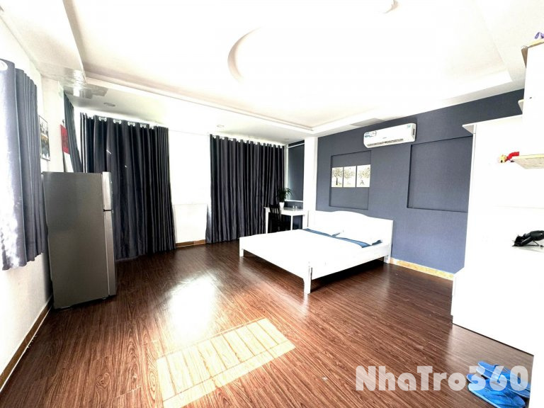 Phòng giá rẻ ngay Bạch Đằng Phường 2 với cửa sổ trời to thoáng