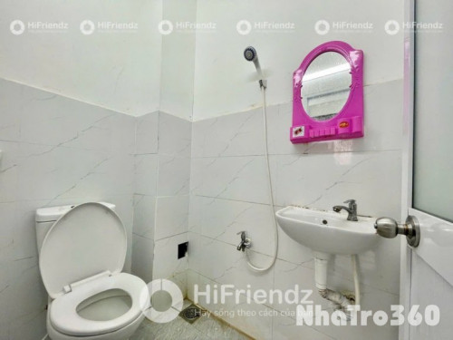 Ngay công viên Phú Lâm, Gác cao, bao thoáng mát