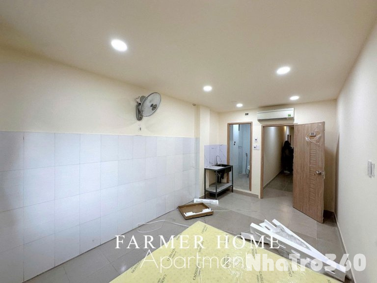 Căn hộ cho thuê ngay trung tâm quận 5, có cửa sổ đón nắng, rỗng rãi thoáng mát