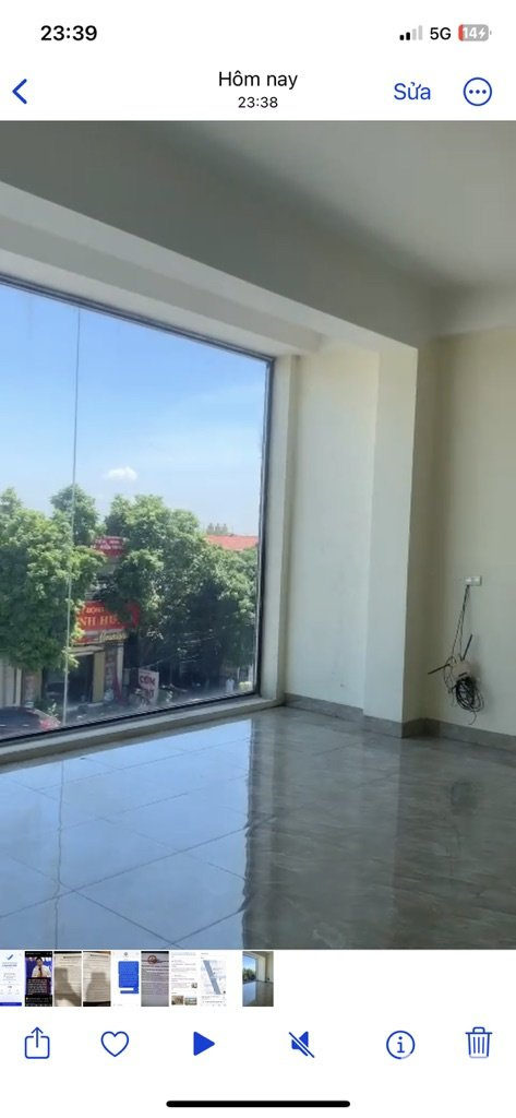 Cho thuê nhà 3 tầng - 140m2 - Mặt đường quốc lộ 1A