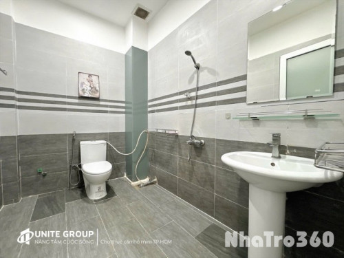 CĂN HỘ FULL NỘI THẤT CỬA SỔ LỚN NGAY BV BÌNH DÂN