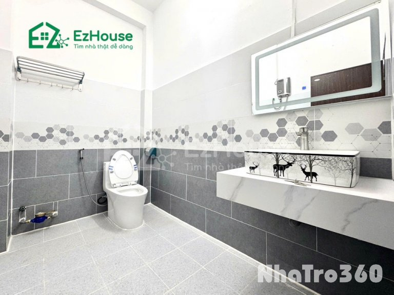 2 phòng ngủ, 1 bếp, ban công, sân thượng