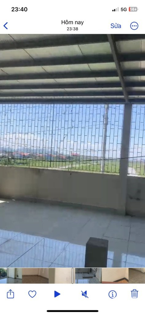 Cho thuê nhà 3 tầng - 140m2 - Mặt đường quốc lộ 1A