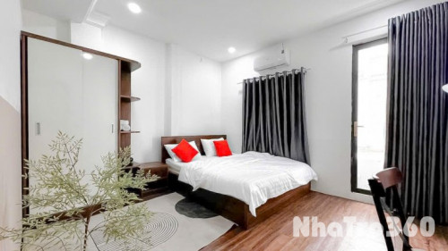 Căn hộ cho thuê ngay trung tâm quận 5, có cửa sổ đón nắng, rỗng rãi thoáng mát