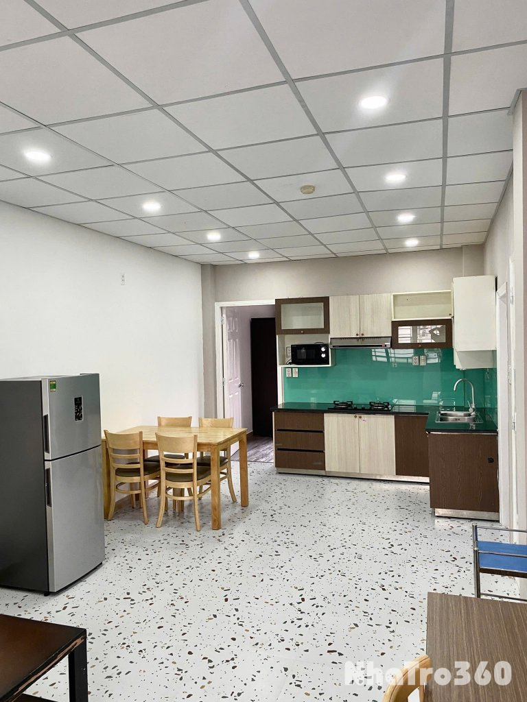 CĂN HỘ 1 PN CỬA SỔ FULL NỘI THẤT QUẬN 1