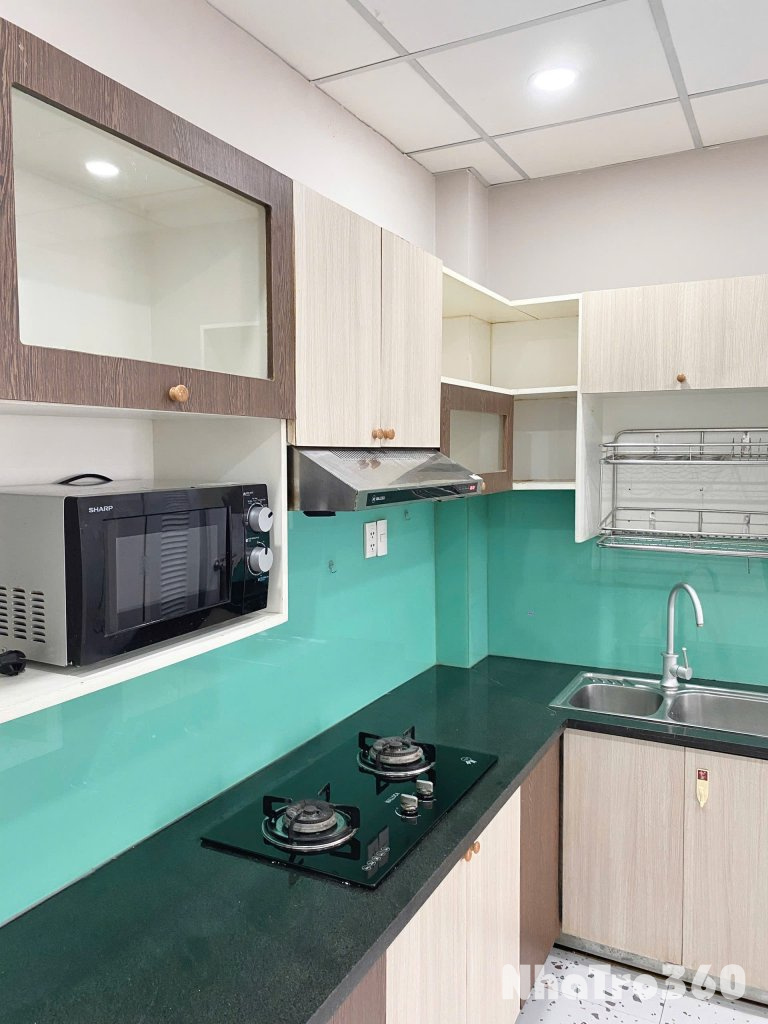 CĂN HỘ 1 PN CỬA SỔ FULL NỘI THẤT QUẬN 1