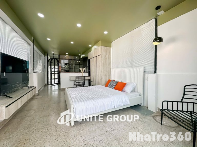 Trống sẵn căn penhouse lầu 5 Nguyễn Công Hoan