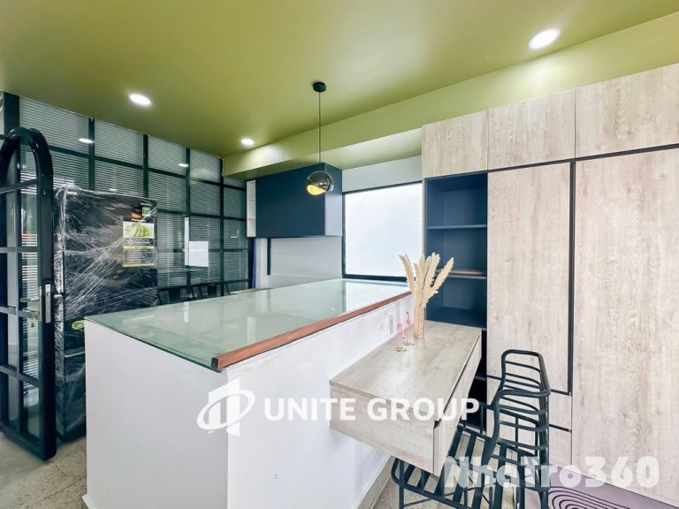 Trống sẵn căn penhouse lầu 5 Nguyễn Công Hoan